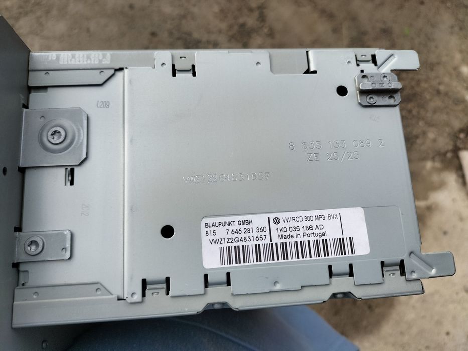 Radio casetofon Vw Golf 5