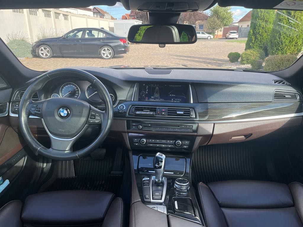 BMW 520 luxury line