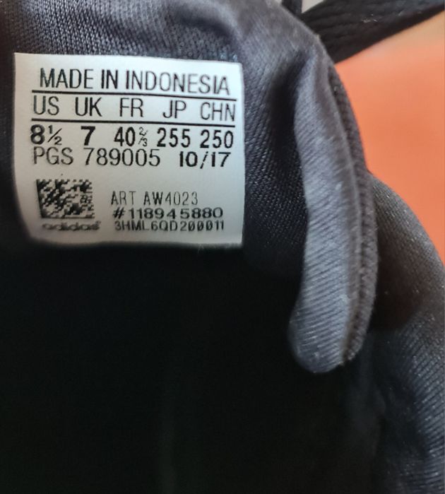 маратонки Adidas 40 и 2/3ти втора употреба