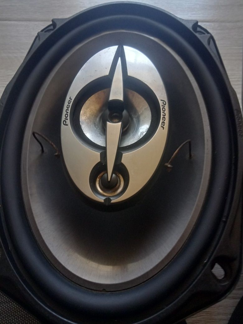 Продам original Pioneer TS-A6972E в отличном состоянии.