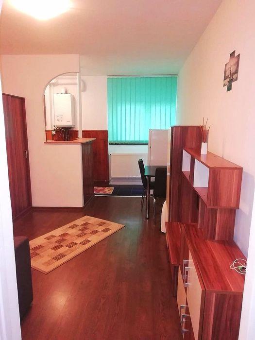 Garsoniera de închiriat zona Județean