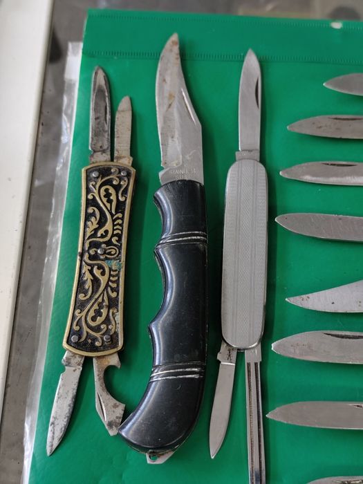 Лот джобен нож 11 броя