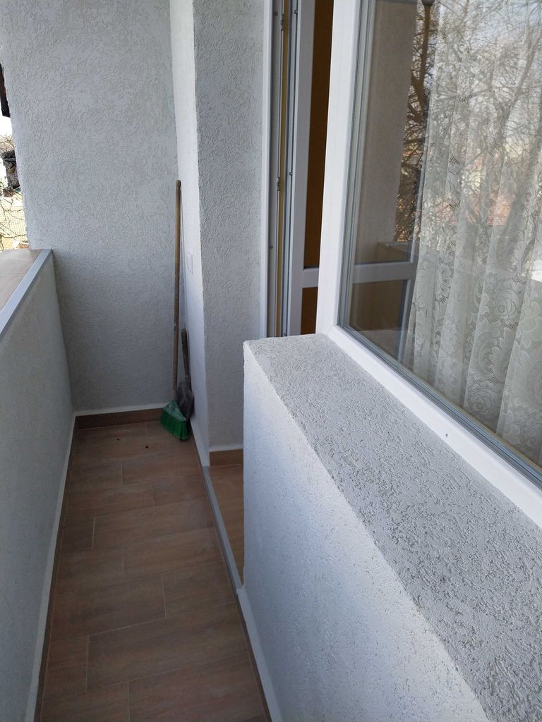 Продава се Двустаен апартамент в Силистра, Център - 54 кв.м за 906 €/кв.м - Снимка #16