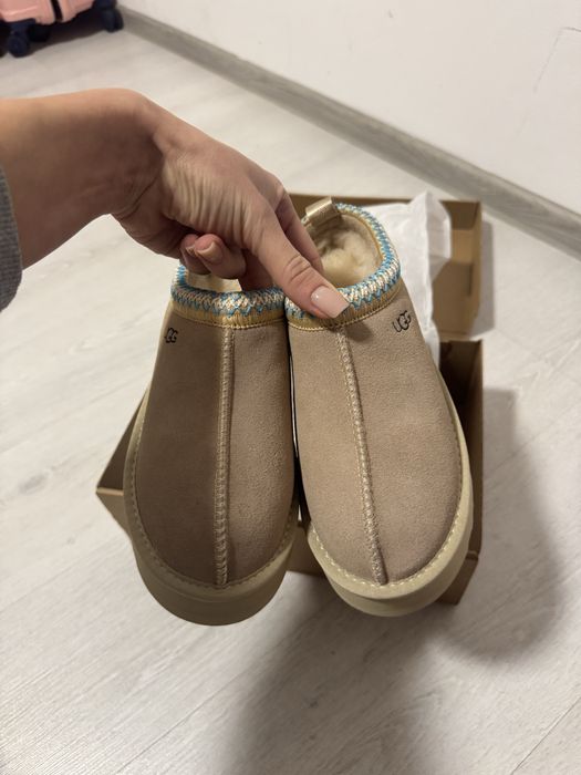 Cizme UGG Tazz II
