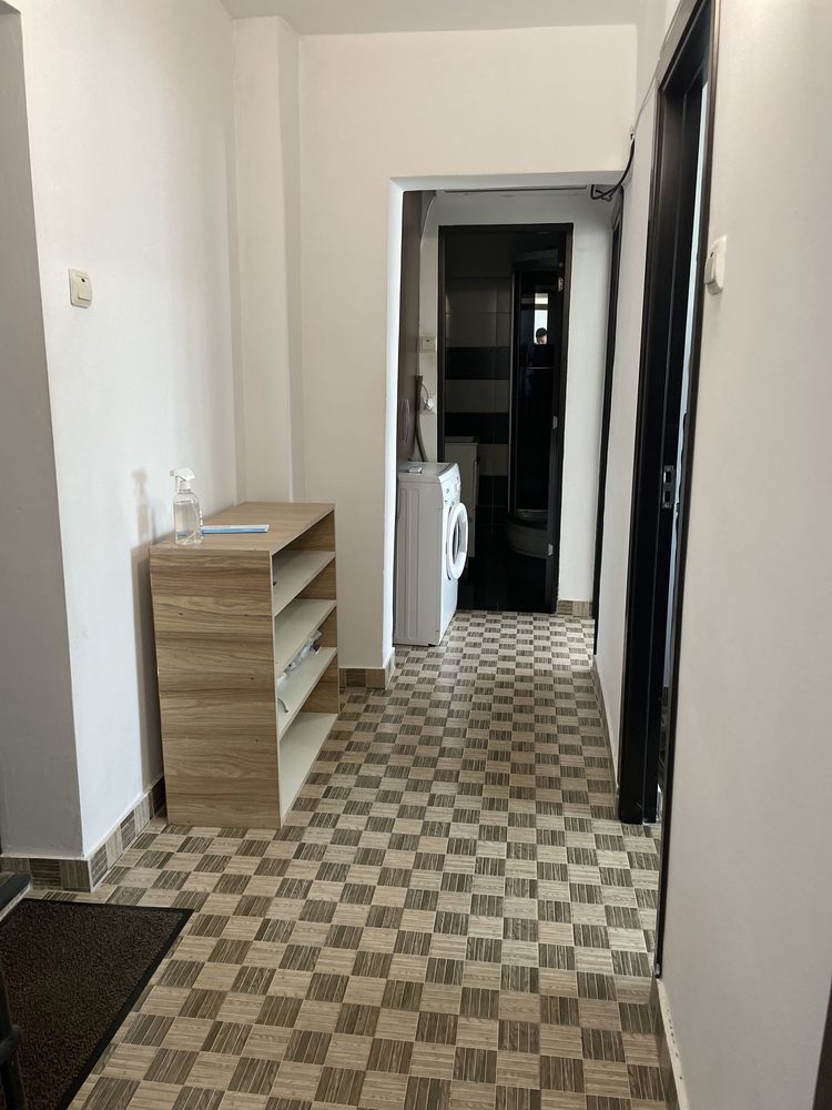 Apartament 1 mai, ciuperca, 2 camere, decomandat