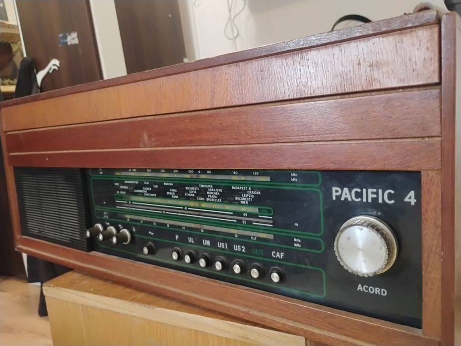 Radio Pacific 4 Tehnoton