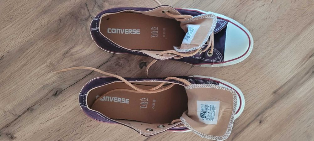 Vand pantofi sport Converse 41.5