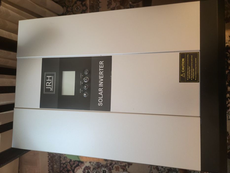 Invertor Hibrid 5 kw