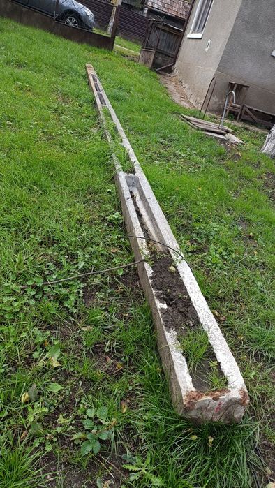 Stâlp electric din beton