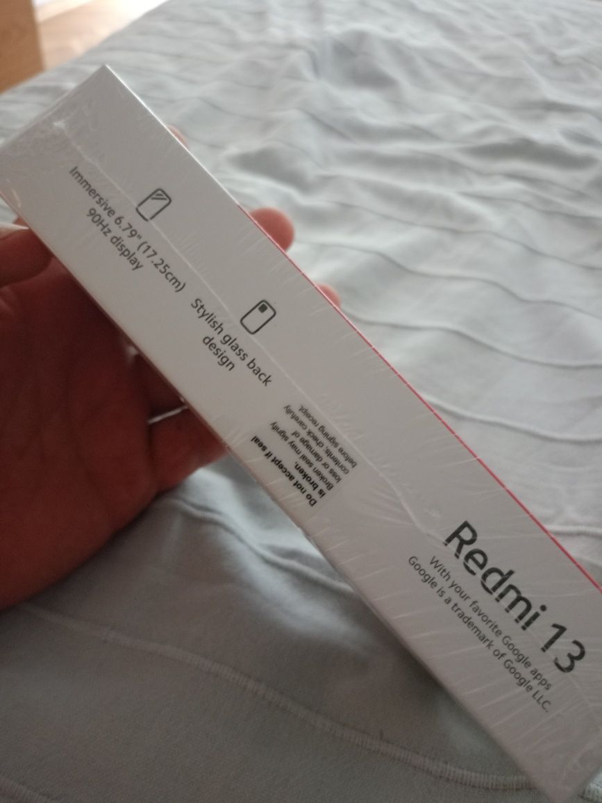 Redmi 13 нов с гаранция