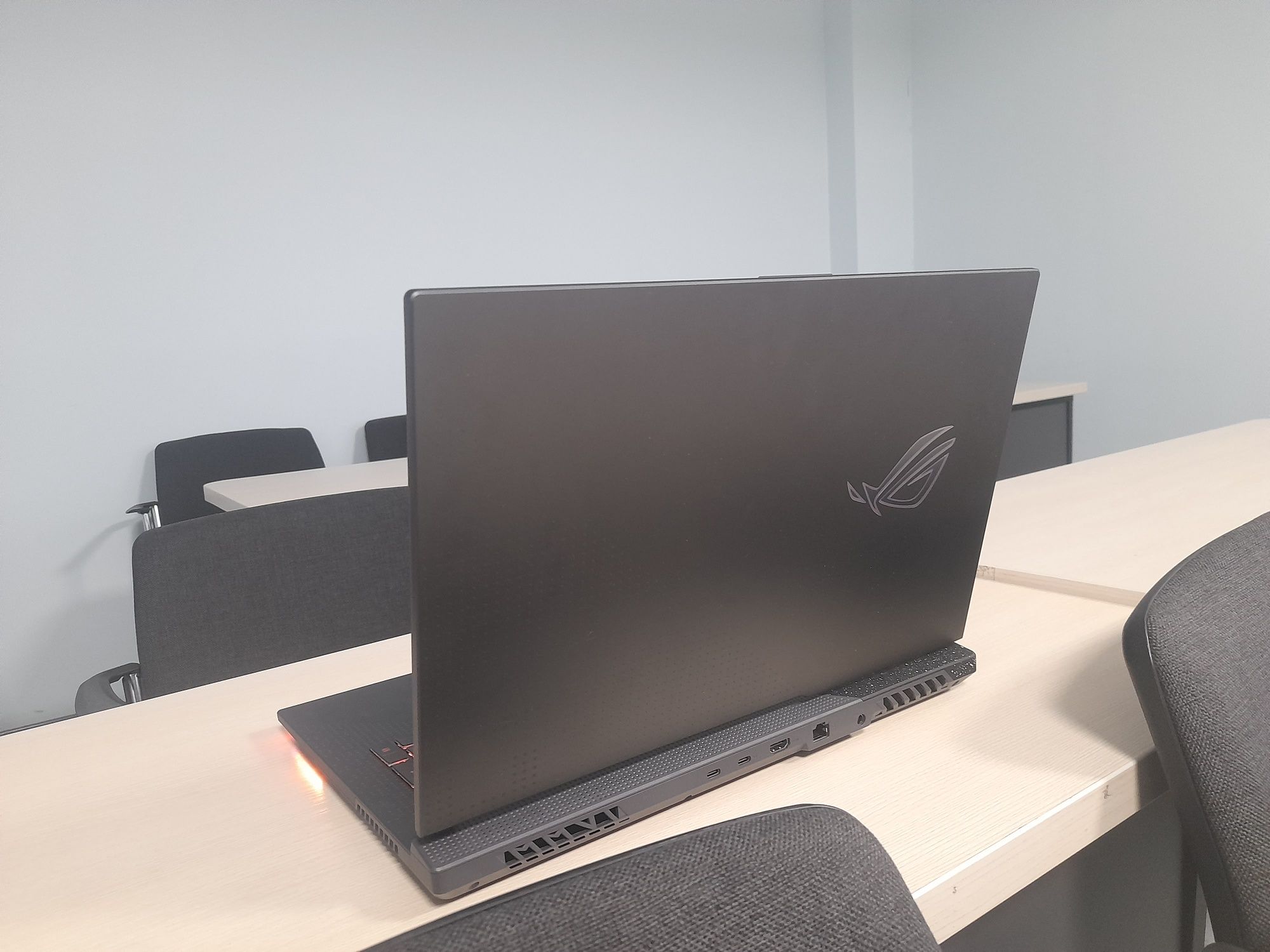 Asus Rog Strix G17  Garantiya+Karobka