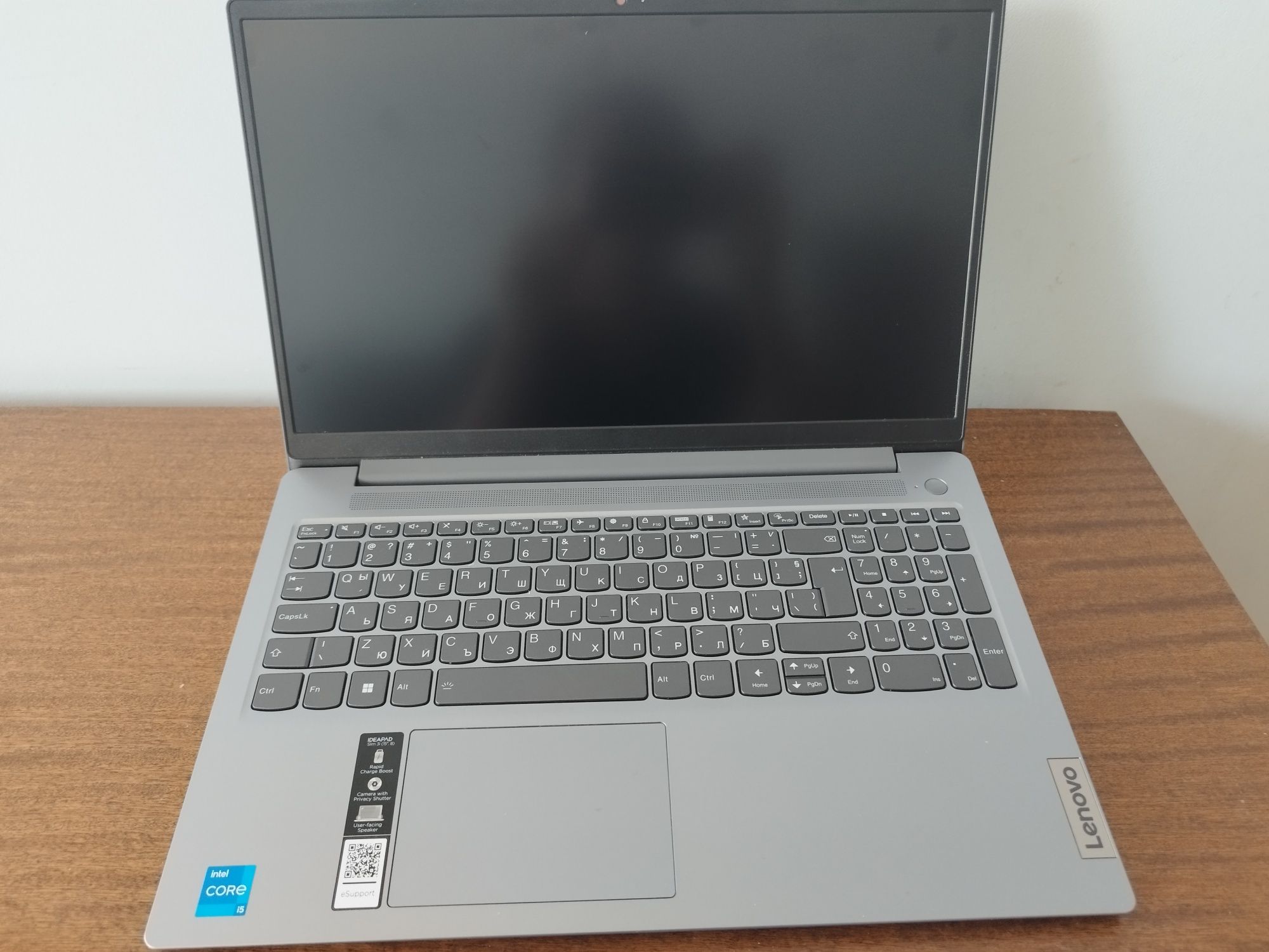 Lenovo 15.6" Full HD, 8-ядрен i5  12-то поколение, 16GB DDR5, 1TB SSD