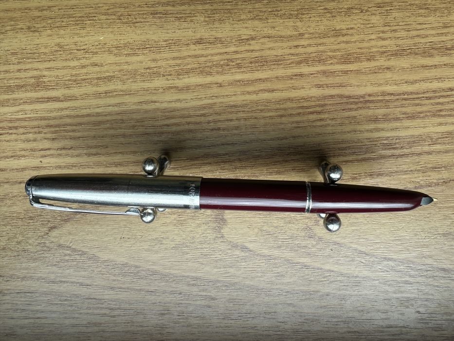 Stilou chinezec Rainbow 201 visiniu