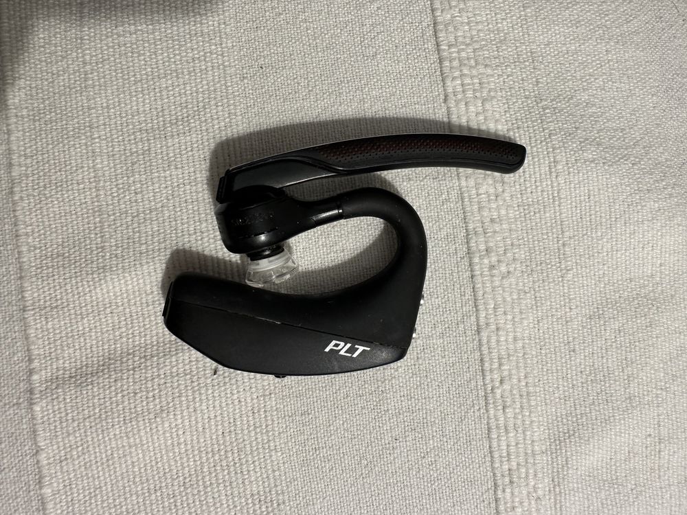 Casca plantronics voyager poly 5200