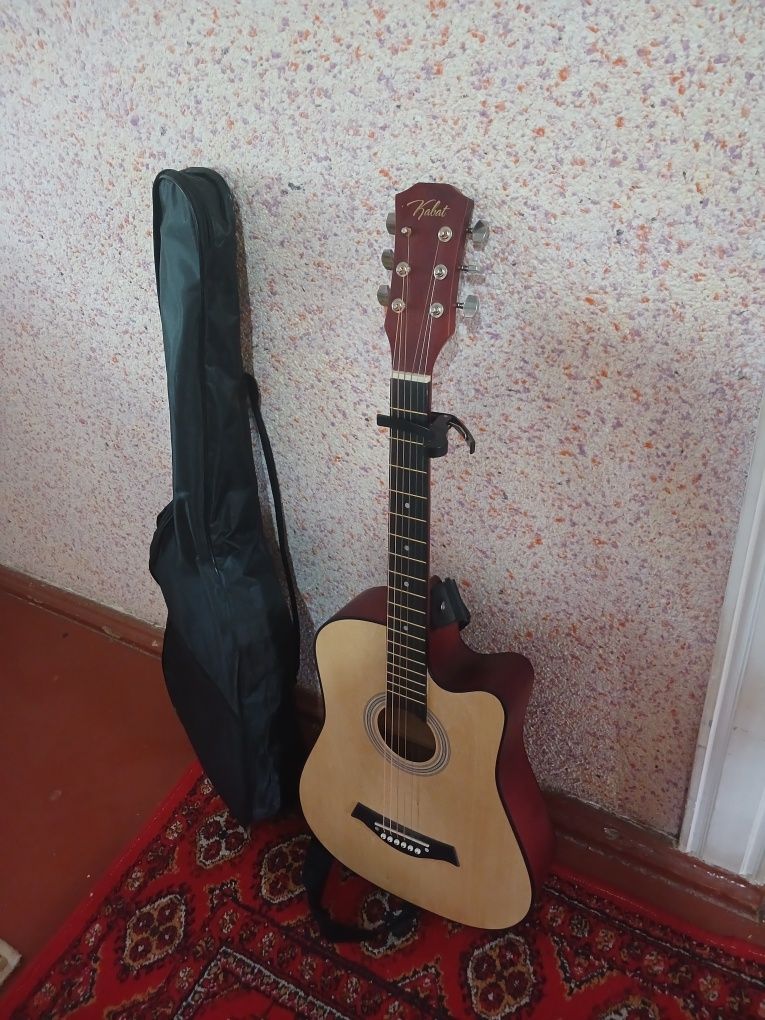 Gitara 38 hajmli