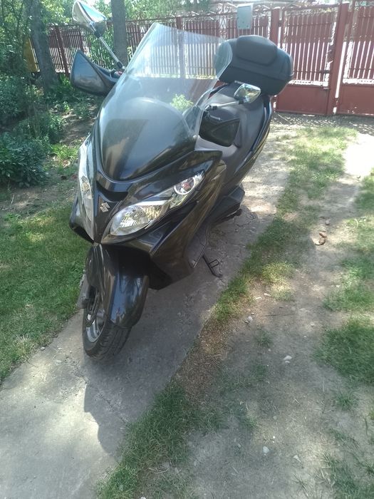 Vînzare Suzuki Burgman 400 sau schimb