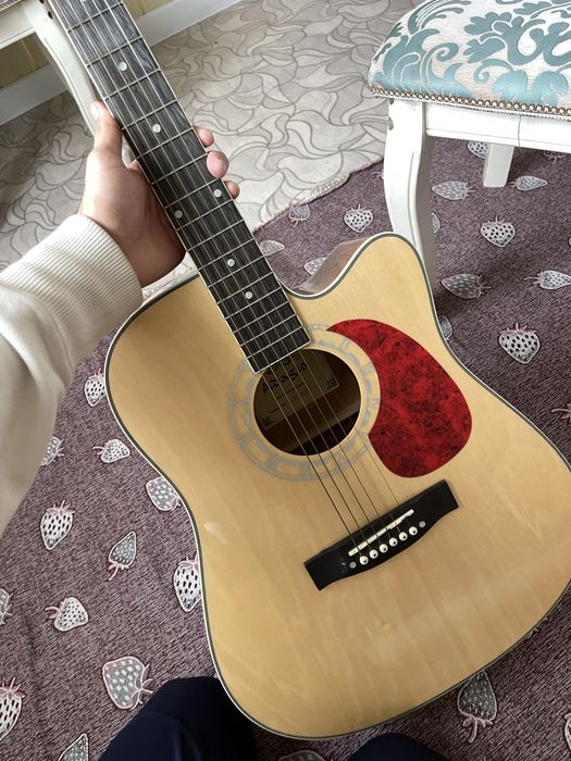 Продам гитару adagio 41