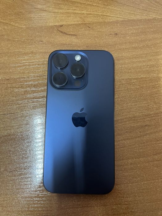 продам iphone 15 pro