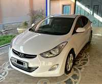 Продается Hyundai Elantra 2012года.