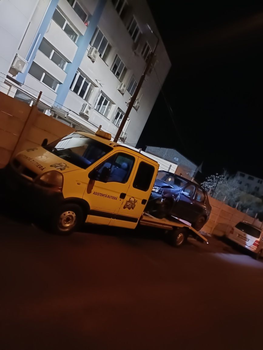 Vând auto platformă Renault Master