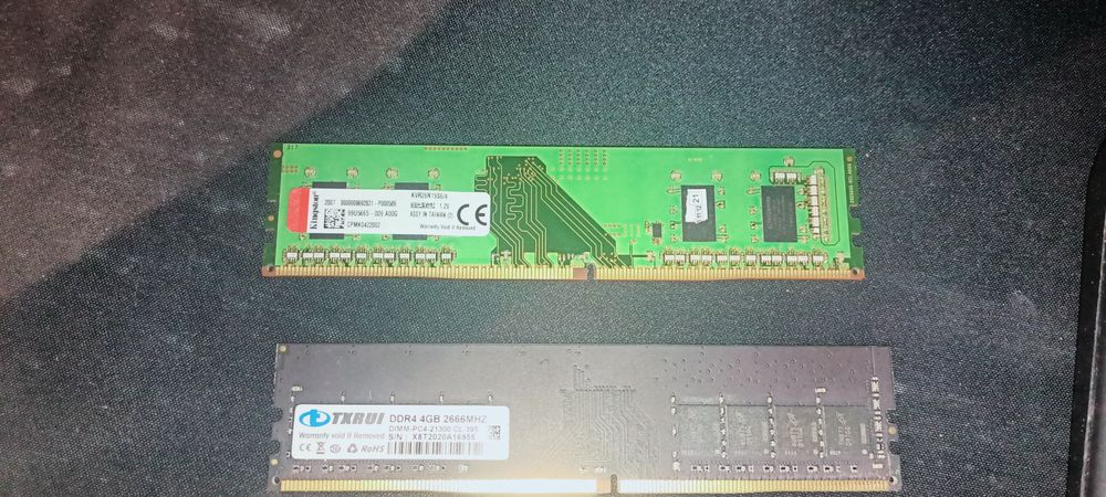 ОЗУ память 2 штуки по 4 ГБ