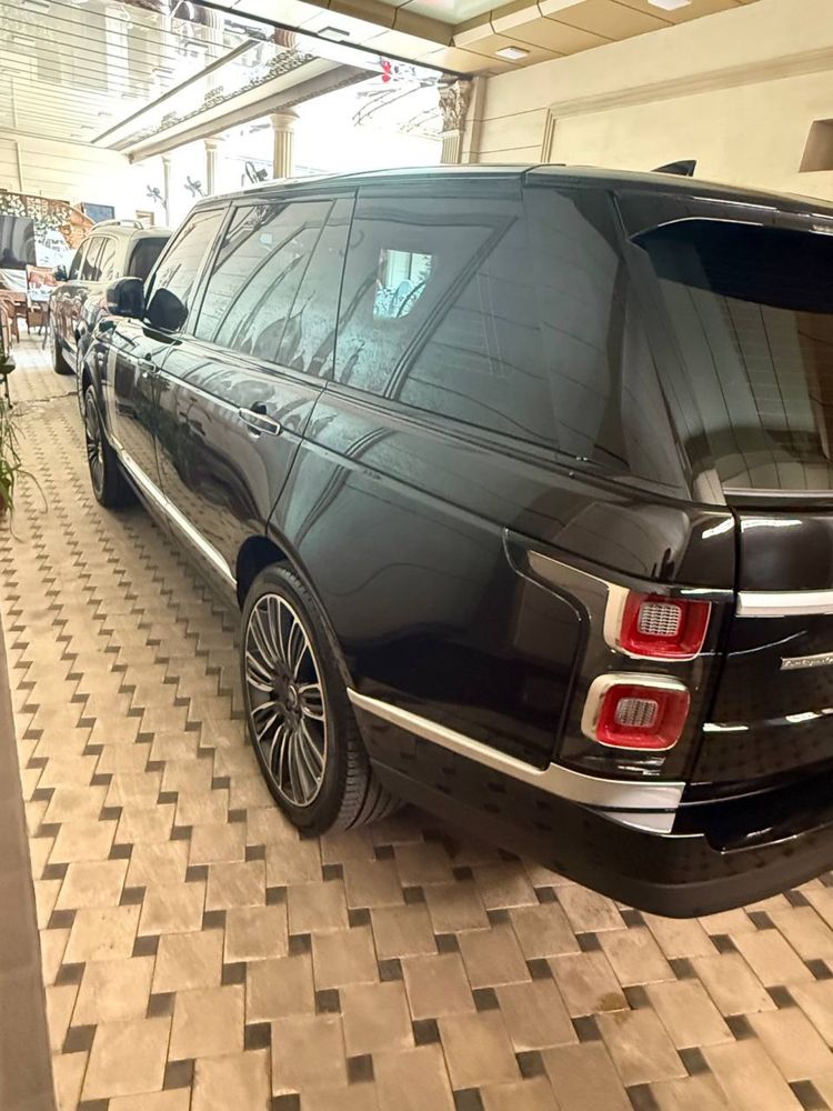 Range rover Autobiography long