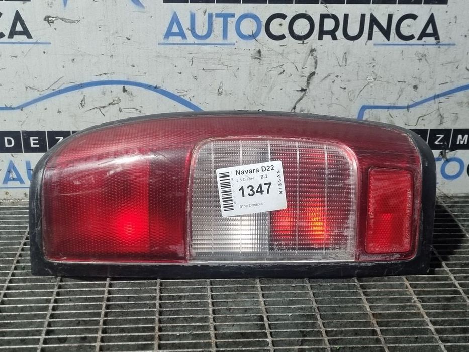 Stop Dreapta Nissan Navara D22 1998 - 2004 SUV 2 Usi (1347) Bec clasic