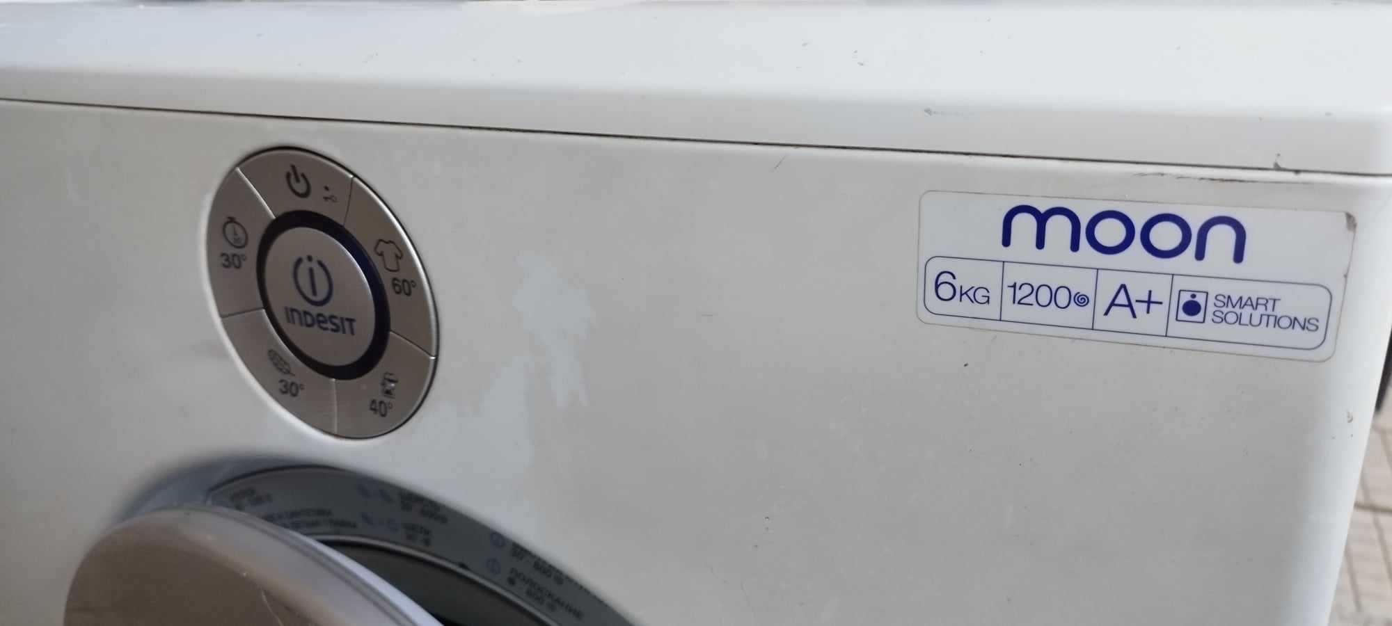 Пералня INDESIT MOON 6кг
