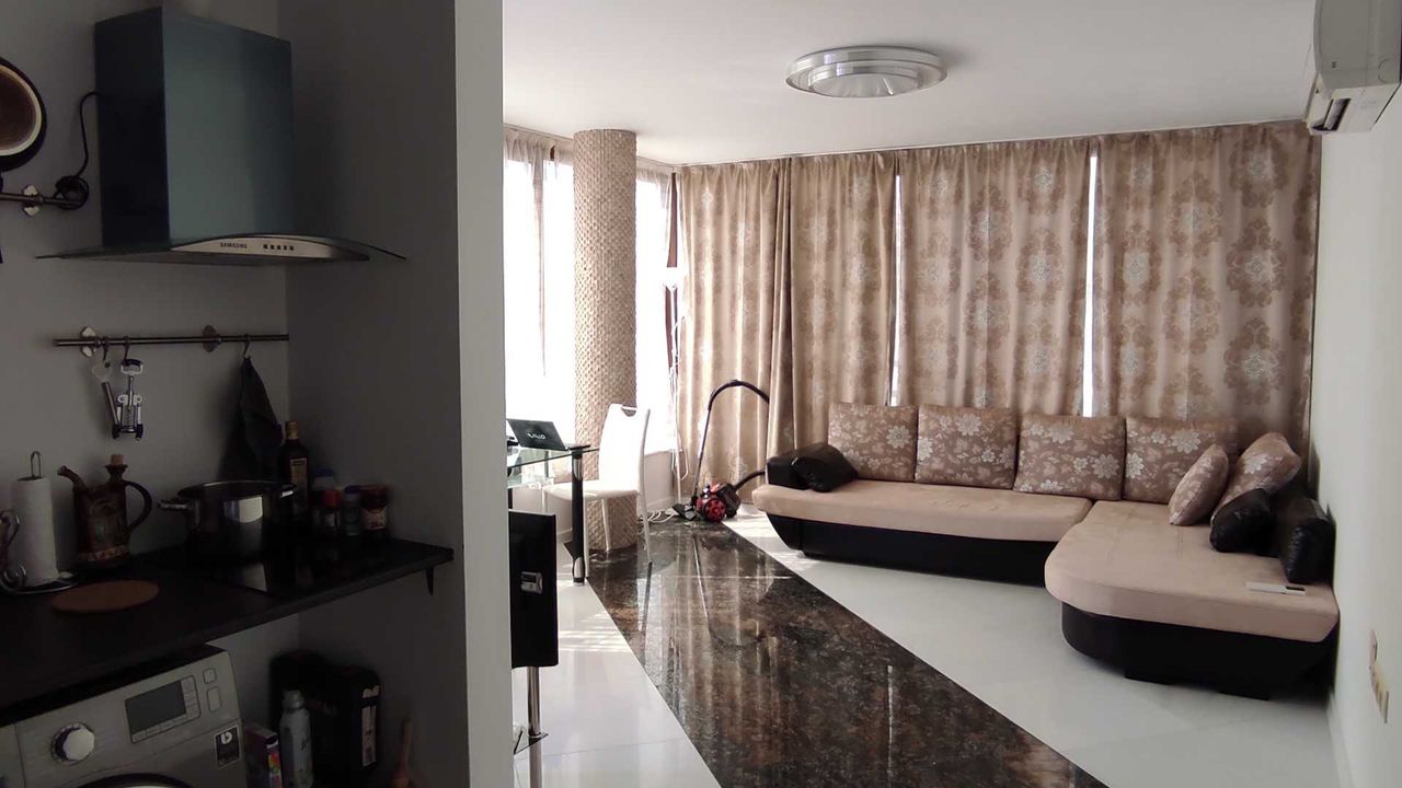 Продава се Тристаен апартамент в Поморие - 88 кв.м за 1699 €/кв.м - Снимка #2