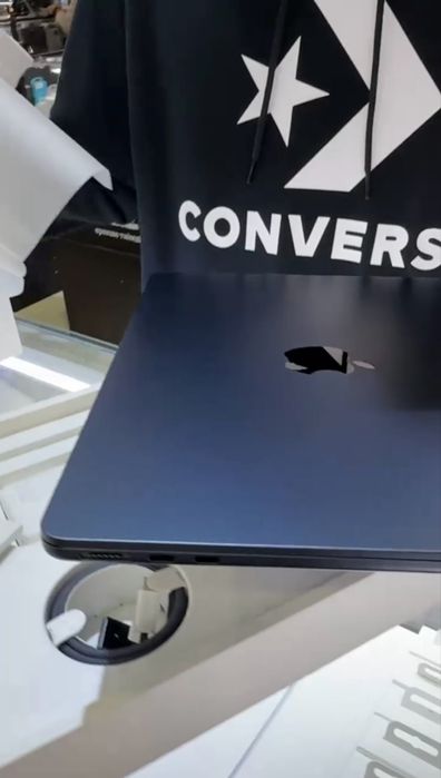 Макбук эйр 13.6’ новые в оригинале м4 2025 macbook air m4