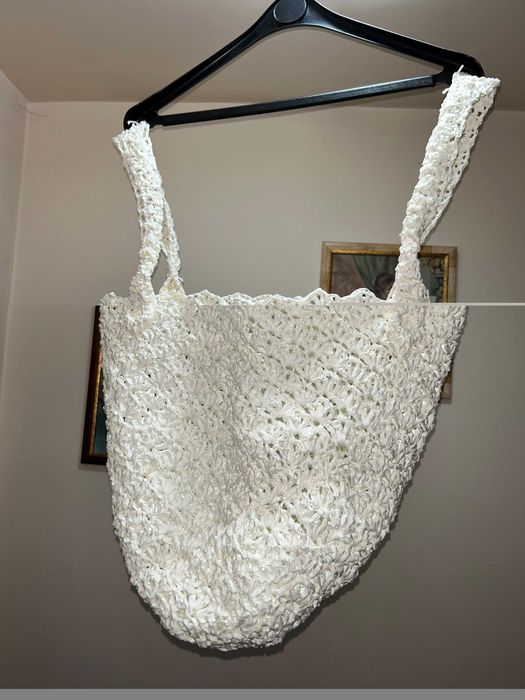 Sacosa geanta crosetata din ayaz raffia alba