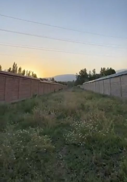 Bo'stonliq tumanida er srochna sotiladi 22 sotih