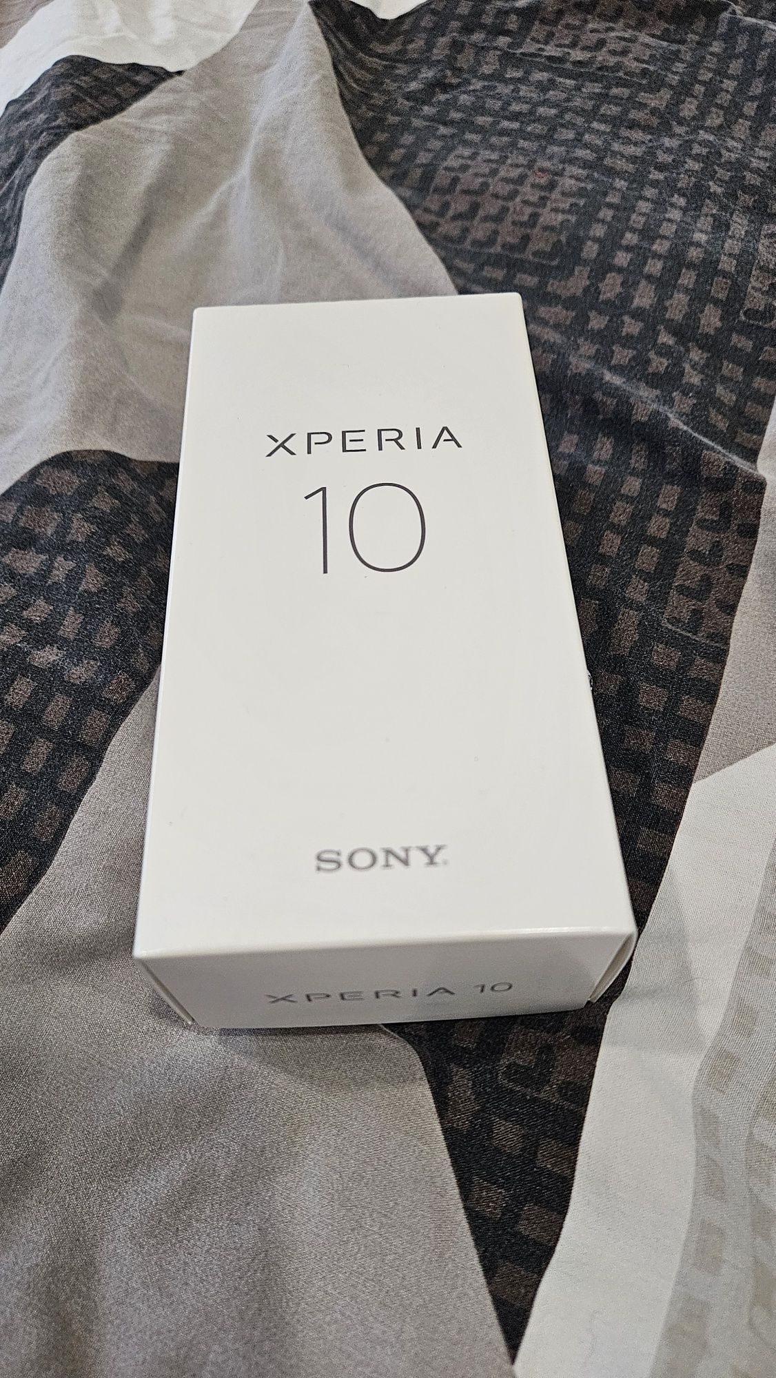*НОВ*Sony Xperia 10