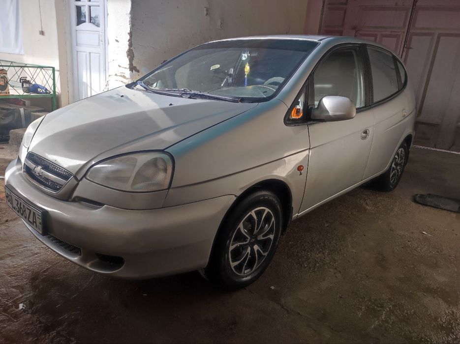 Chevrolet Tacuma sotiladi 2008 yil 100 lik metani bor 55 milion sóm