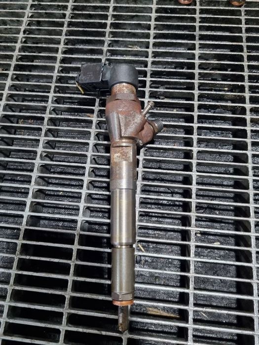 Injector Dacia Duster 1.5 Dci 2010 - 2013 110CP K9K Euro5 (1304) Injectie Continental ...