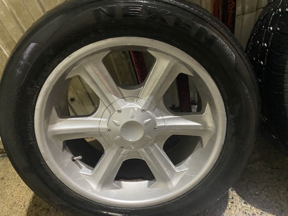 Шины 285/50R20/ Диски 5х150 R20 (4шт)