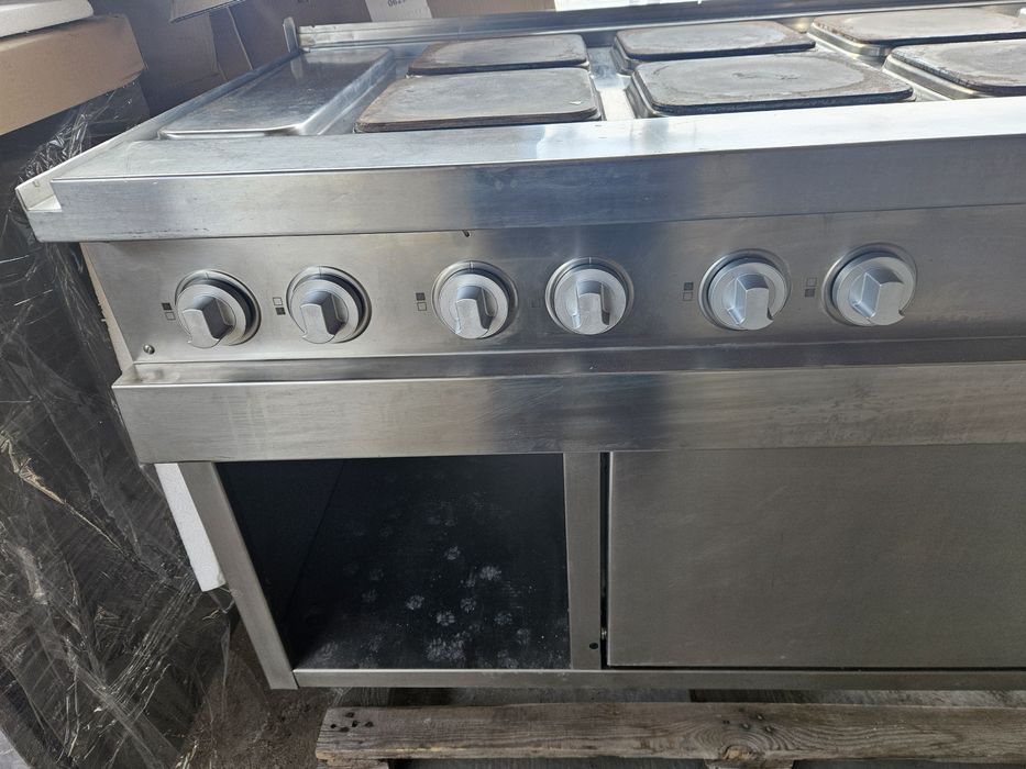 1.Електрическа фурна втора употреба със 6 броя котлона