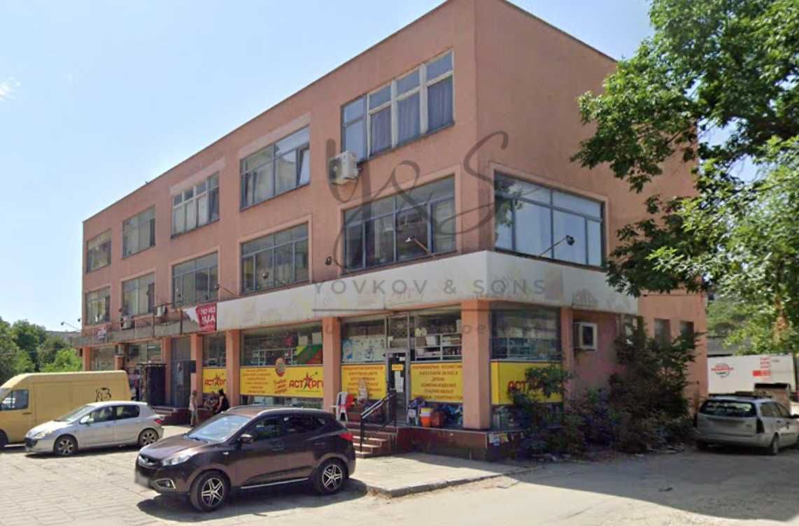 Продава се Офис в Пловдив, Кючук Париж - 223 кв.м за 992 €/кв.м - Снимка #3