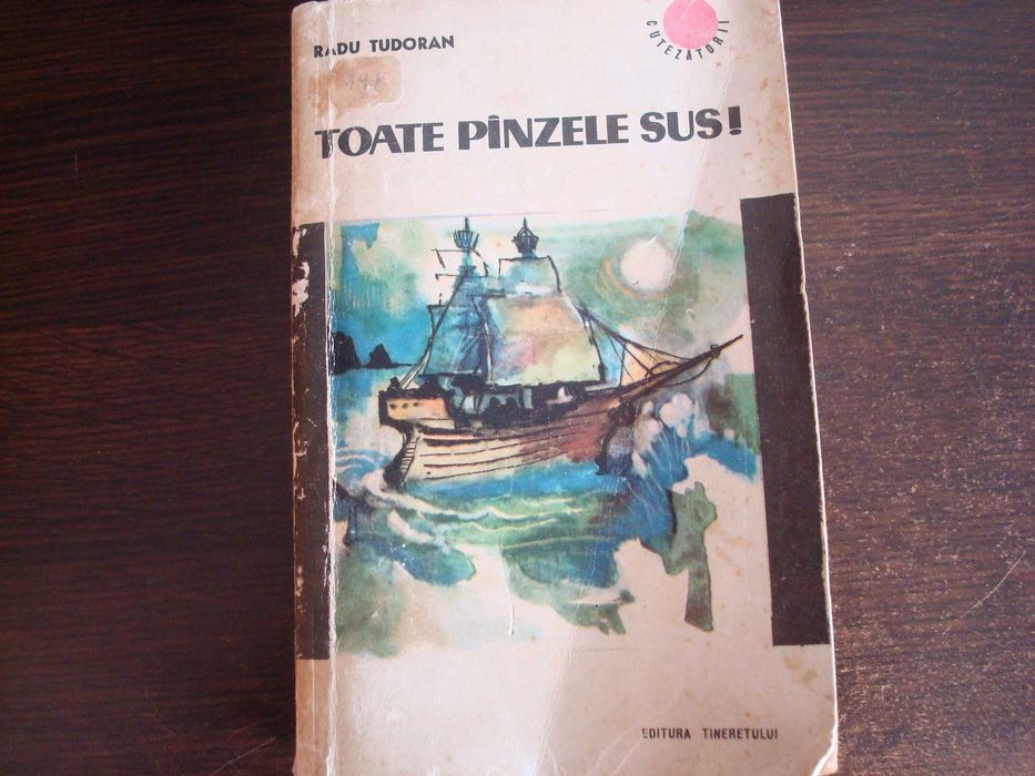 Carte Toate panzele sus de Radu Tudoran