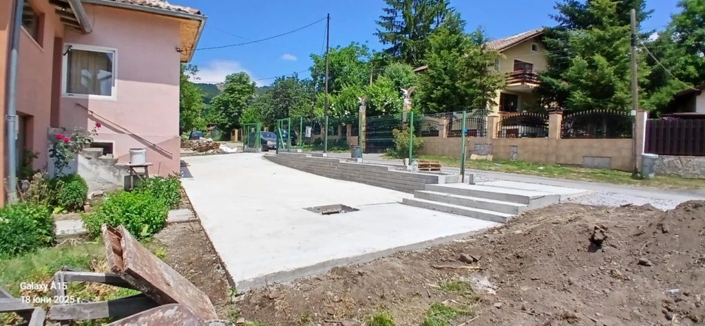 Ремонт на покриви,огради,