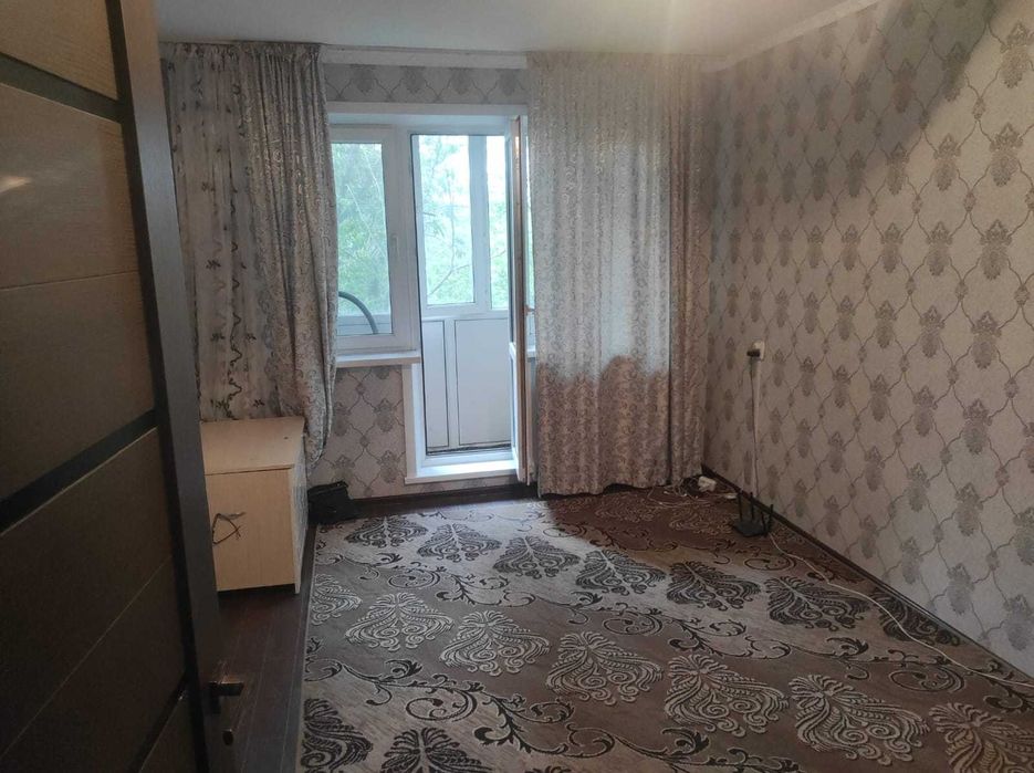 3 комн на 4 мкрн рядом с роддомом / помощь в ипотеке ,торг