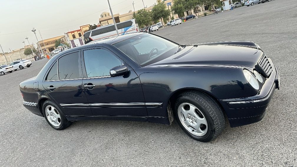 Mercedes benz w210