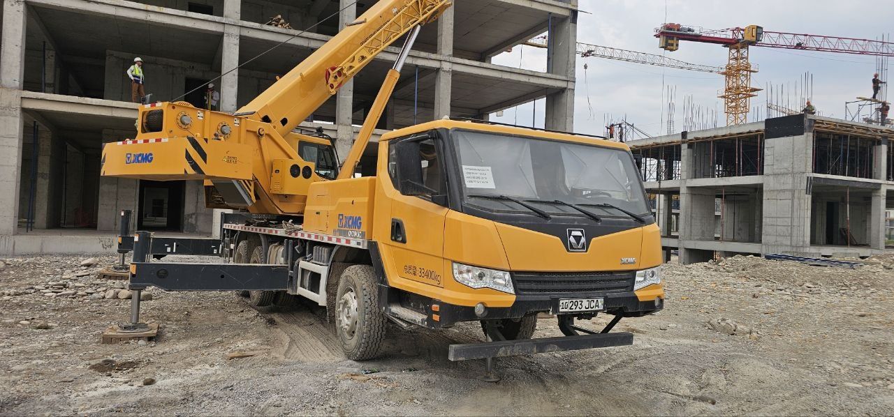 Avtokran XCMG 2023.