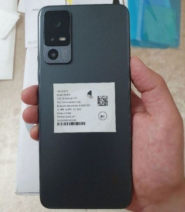 Srochna sotiladi TCL 40XL 6/256GB Orginal Xolati ideal yengide turibdi
