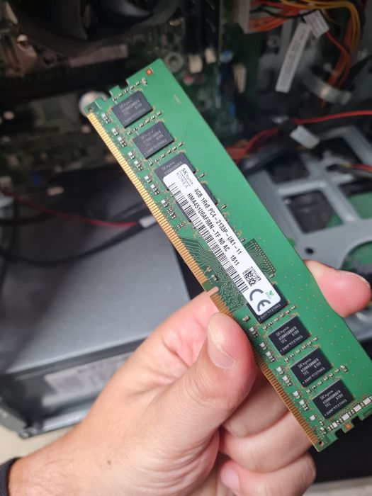 Компютър i3 8GB ram cd 250-1GB HDD