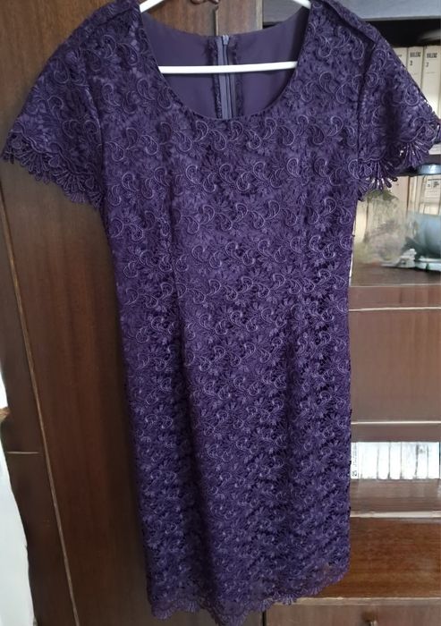 Rochie mov cu dantela suprapusa