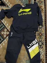 спортивный костюм li-ning на ребенка