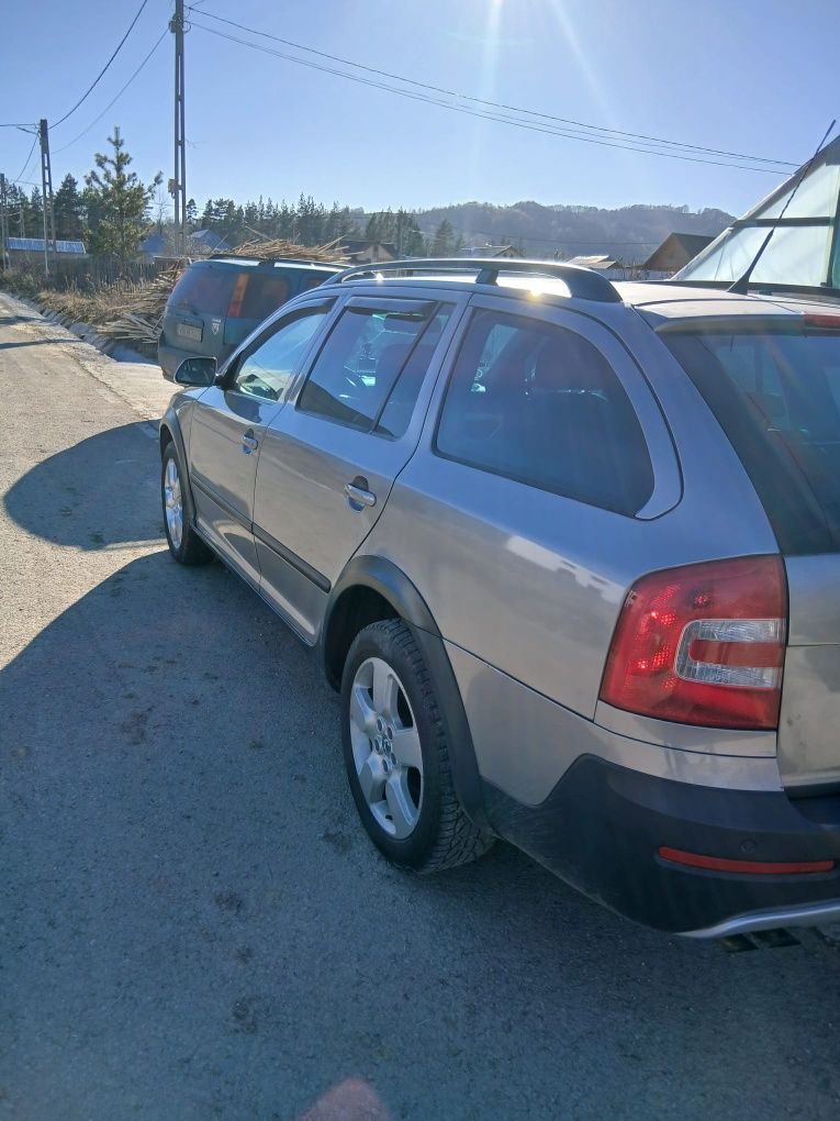 Vând skoda octavia scout 4×4