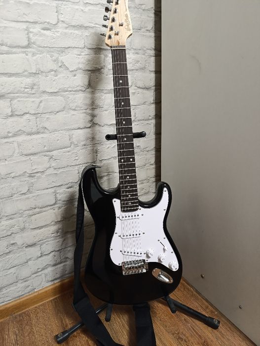 Thomann Guitar Set G13 Black
4.1 din 5 stele din 86 evaluări ale clien