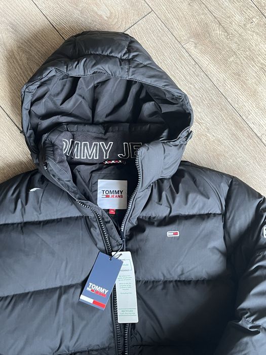 Tommy Hilfiger : Essential Down Jacket -НОВО зимно яке с пух размер XS
